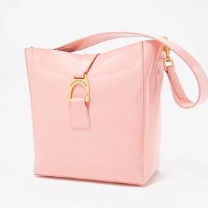 Chic Pink Shoulder Bag